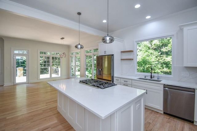 1695 Windsor Cove, Milton, GA 30004