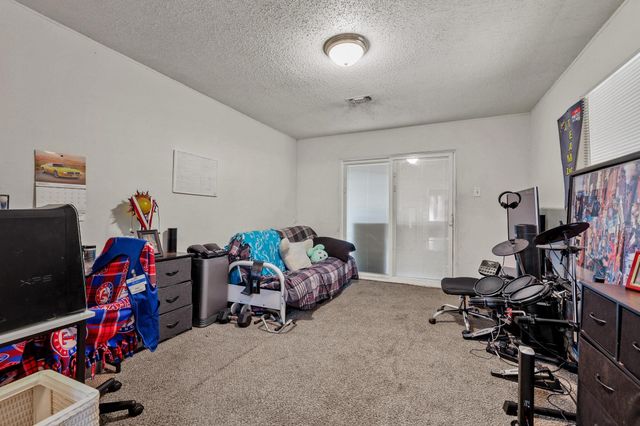 612 E Monterey Street, Denison, TX 75021