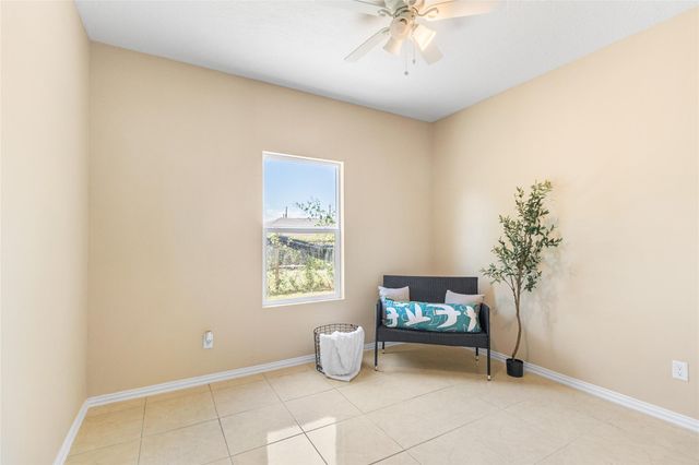 8717 Peachtree Street, Houston, TX 77016