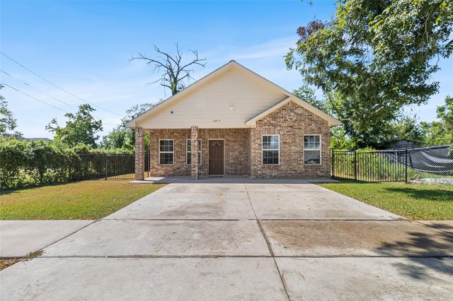 8717 Peachtree Street, Houston, TX 77016