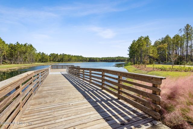 530 CONTINUUM Loop, Yulee, FL 32097