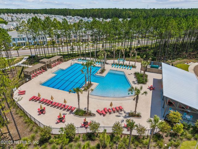 530 CONTINUUM Loop, Yulee, FL 32097