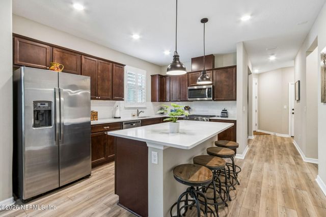 530 CONTINUUM Loop, Yulee, FL 32097
