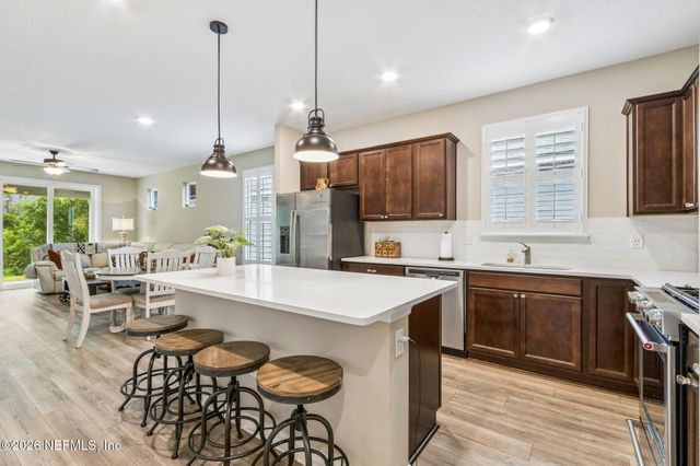 530 CONTINUUM Loop, Yulee, FL 32097