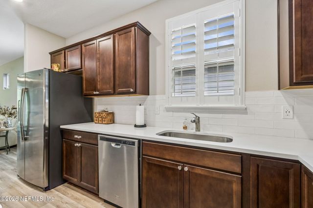 530 CONTINUUM Loop, Yulee, FL 32097