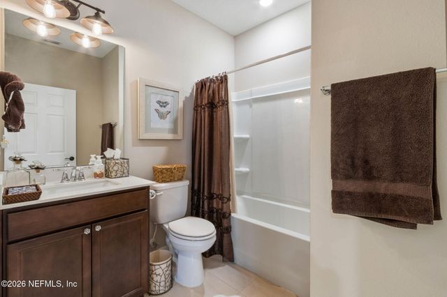 530 CONTINUUM Loop, Yulee, FL 32097