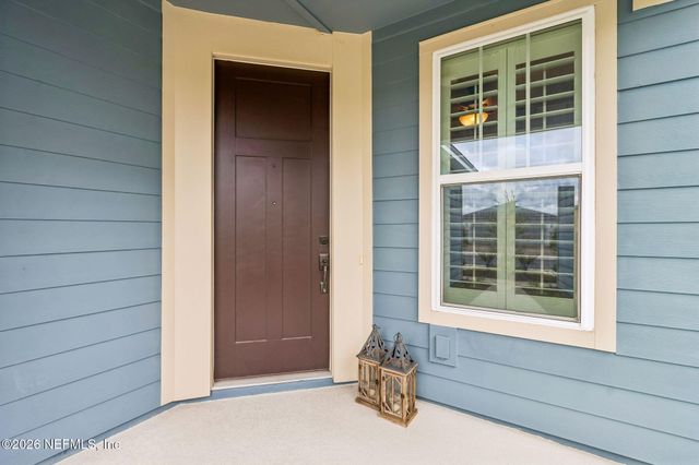 530 CONTINUUM Loop, Yulee, FL 32097