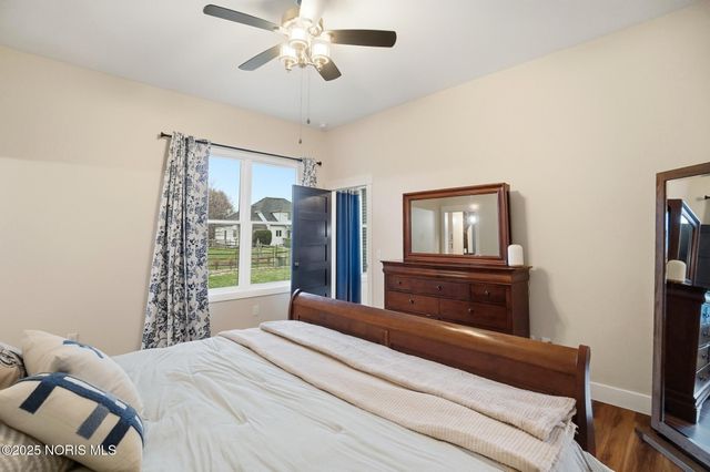 305 Ridgepoint Circle, Waterville, OH 43566