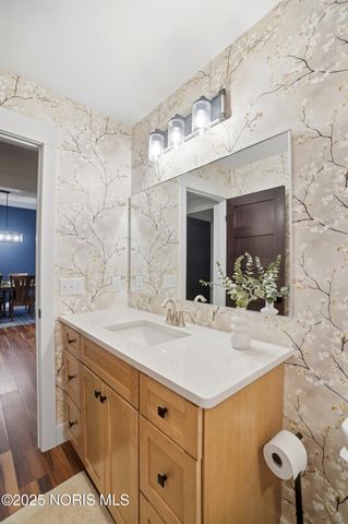 305 Ridgepoint Circle, Waterville, OH 43566