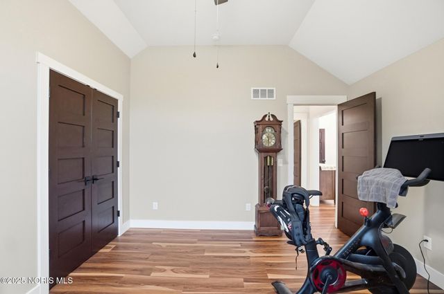 305 Ridgepoint Circle, Waterville, OH 43566