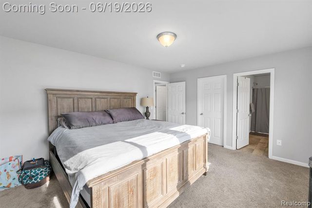 2907 Jordan River Drive, Fowlerville, MI 48836