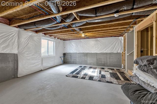 2907 Jordan River Drive, Fowlerville, MI 48836