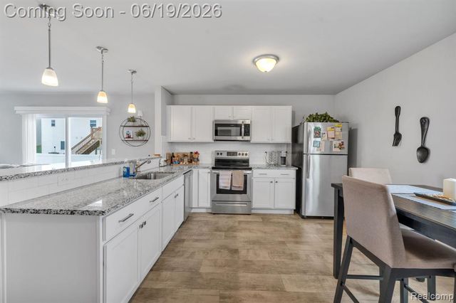 2907 Jordan River Drive, Fowlerville, MI 48836