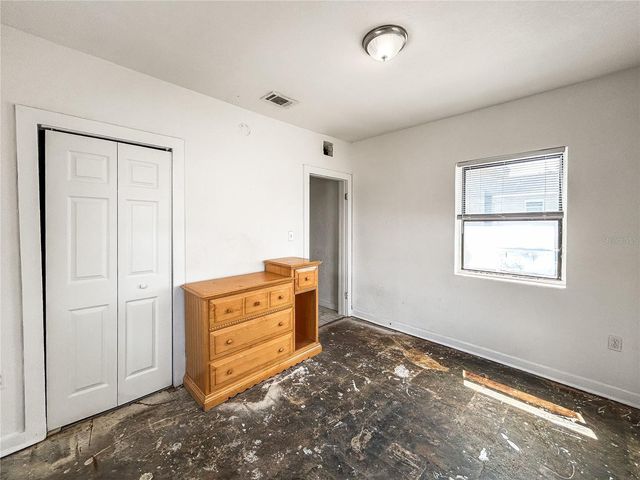 1234 17TH STREET N, St Petersburg, FL 33713