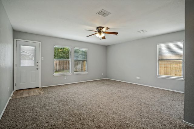 1833 Diamond Lake Trail, Fort Worth, TX 76247