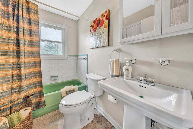 919 Sago RD, Penhook, VA 24137
