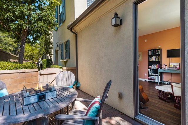 228 Borrego, Irvine, CA 92618