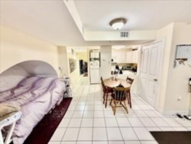 34 Mount Vernon 0, Boston, MA 02108