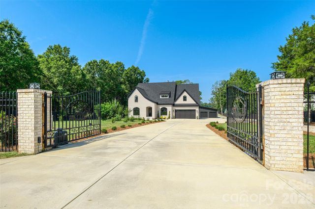 6905 W Duncan Road, Indian Trail, NC 28079