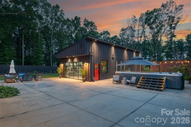 6905 W Duncan Road, Indian Trail, NC 28079