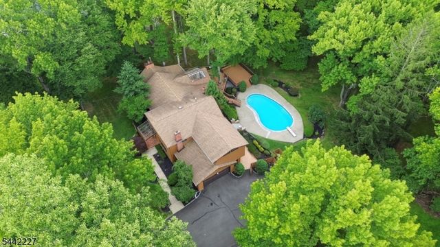 39 Highlander Drive, Scotch Plains Twp., NJ 07076