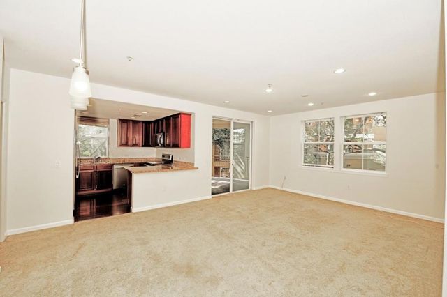 809 Auzerais Avenue 207, San Jose, CA 95126