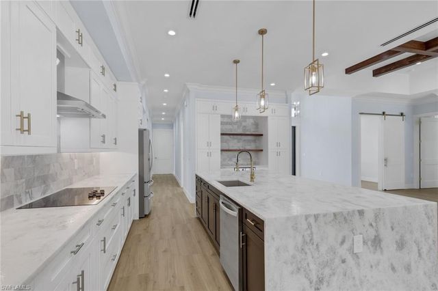 408 24th AVE NE, Naples, FL 34120