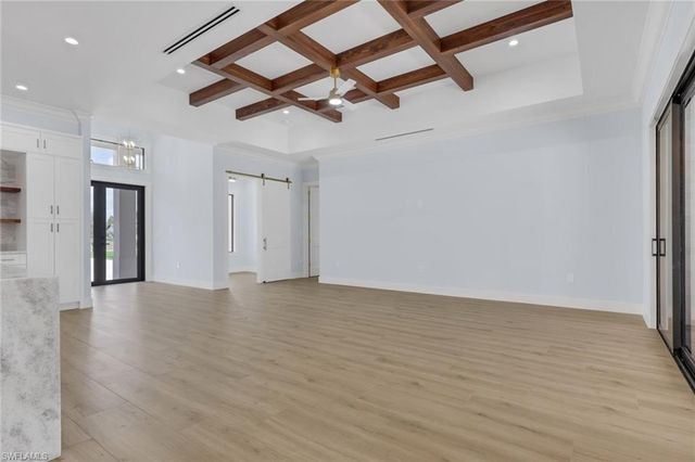 408 24th AVE NE, Naples, FL 34120