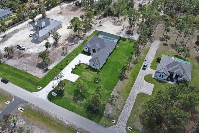 408 24th AVE NE, Naples, FL 34120