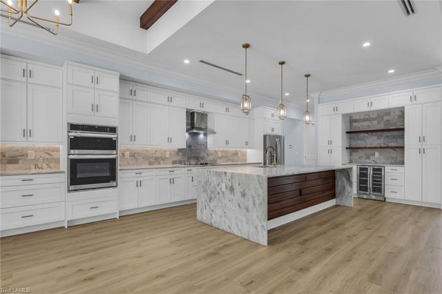 408 24th AVE NE, Naples, FL 34120