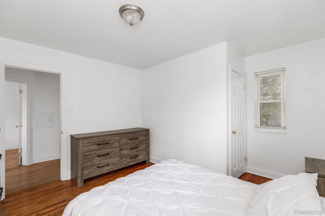 5957 THREE MILE Drive, Detroit, MI 48224