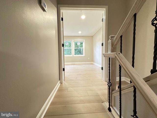 12103 SALEMTOWN DR, Woodbridge, VA 22192