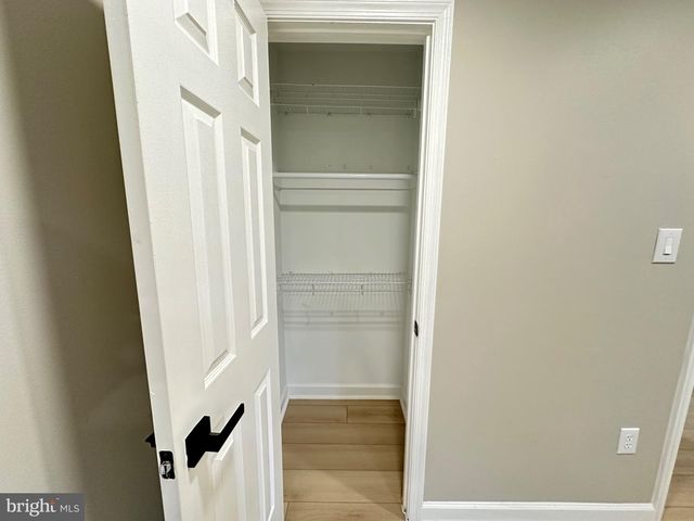 12103 SALEMTOWN DR, Woodbridge, VA 22192
