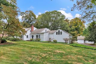 37 Pinner Lane, Stamford, CT 06903