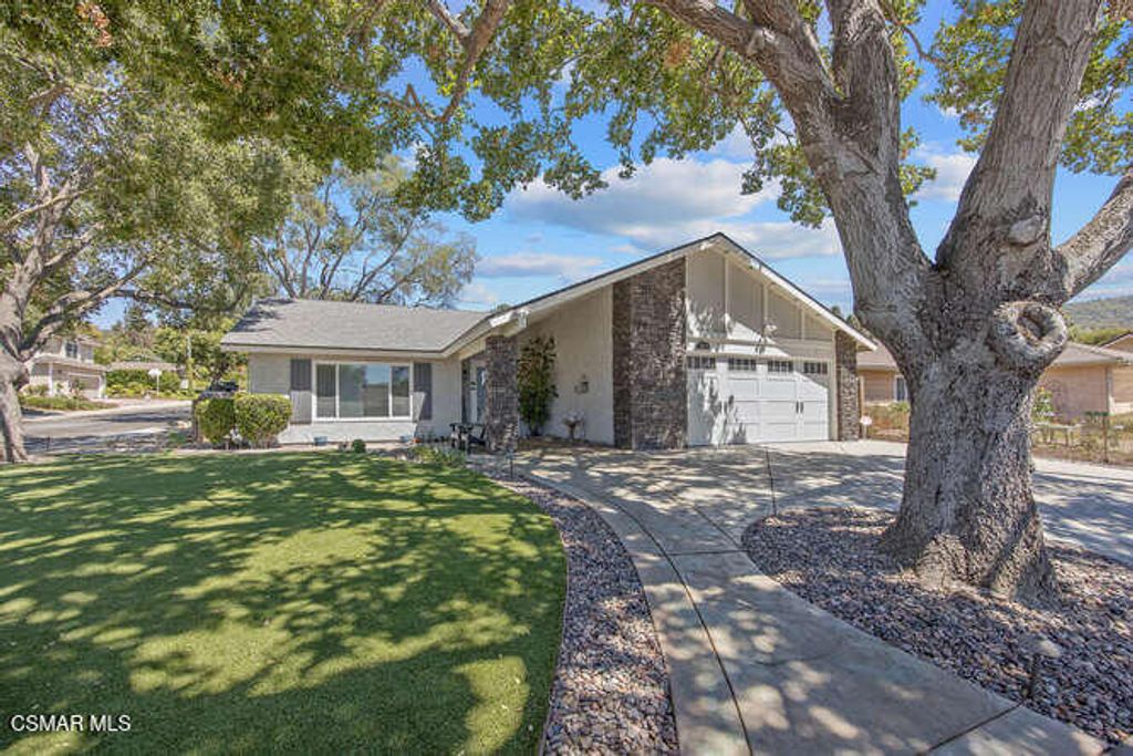 Image 1 of property listing at 724 American Oaks Avenue, Newbury Park, CA 91320