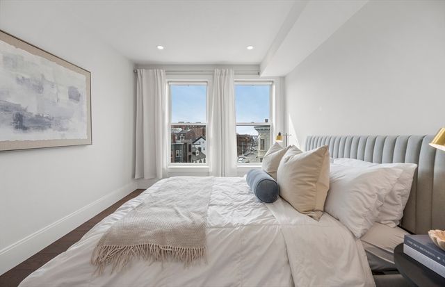 480 W Broadway 303, Boston, MA 02127