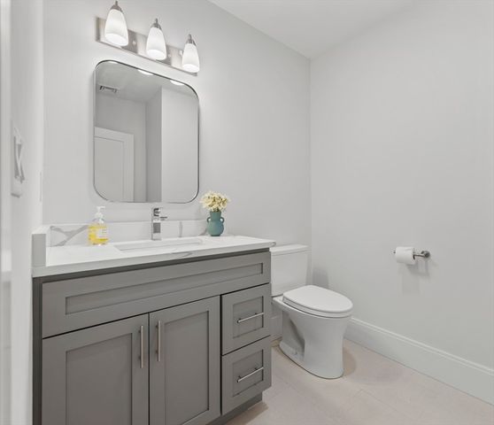 480 W Broadway 303, Boston, MA 02127