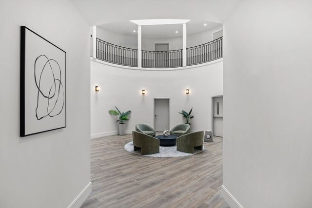 480 W Broadway 303, Boston, MA 02127