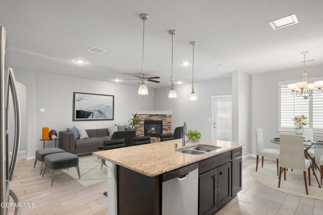 7868 ENCHANTED PATH Drive, El Paso, TX 79911