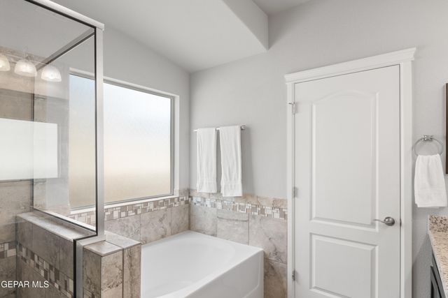 7868 ENCHANTED PATH Drive, El Paso, TX 79911