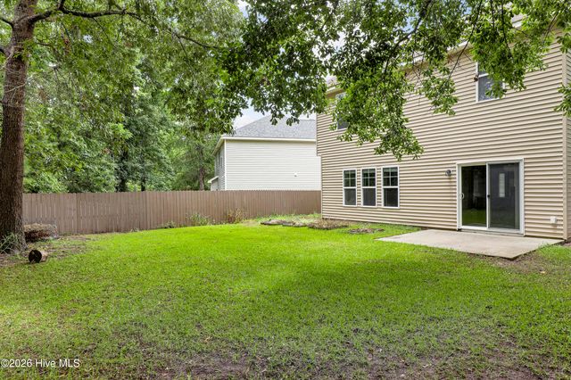 303 Bonnie Court, Sneads Ferry, NC 28460