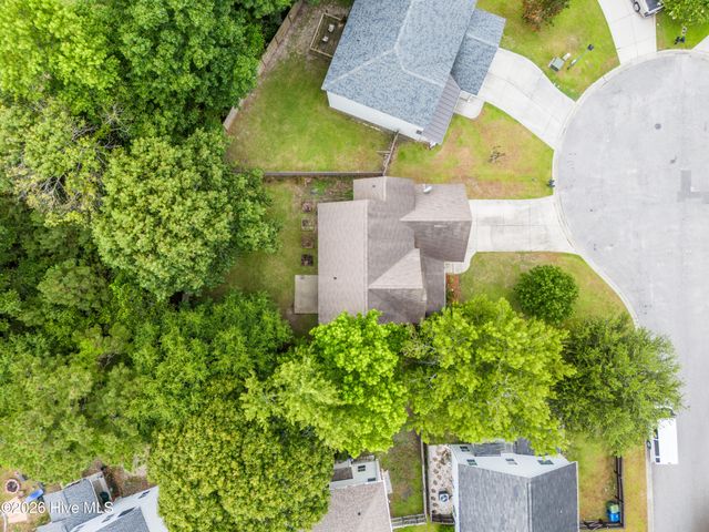 303 Bonnie Court, Sneads Ferry, NC 28460