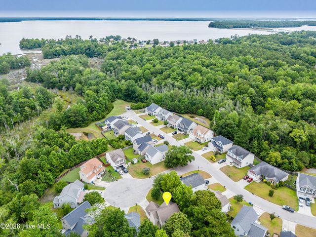 303 Bonnie Court, Sneads Ferry, NC 28460