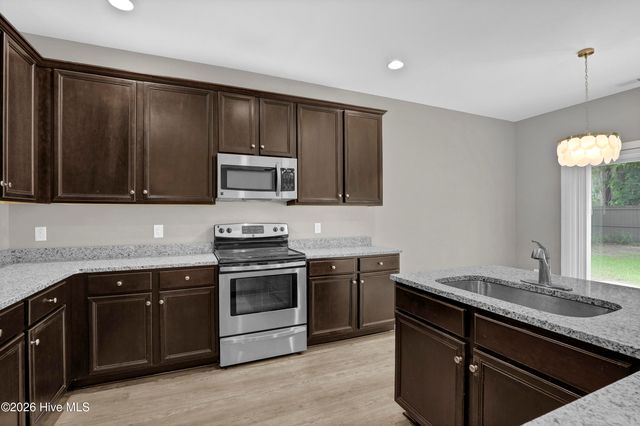 303 Bonnie Court, Sneads Ferry, NC 28460