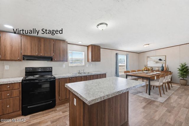 12805 W Crystal Rose Lane, Tucson, AZ 85743