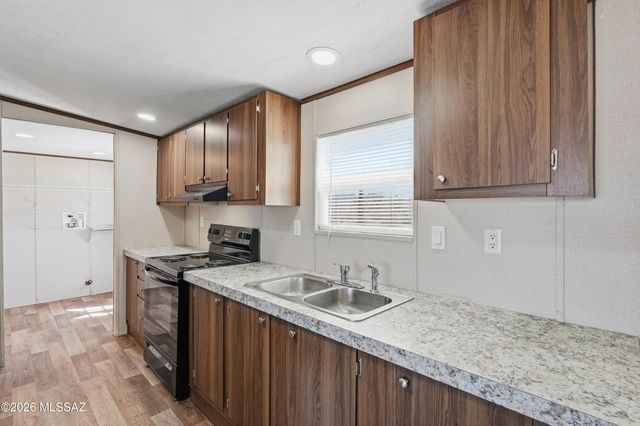 12805 W Crystal Rose Lane, Tucson, AZ 85743