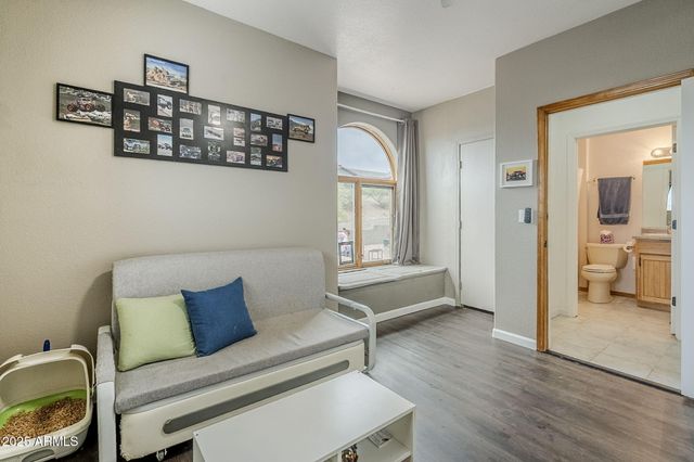 17862 E HUMMINGBIRD Lane, Mayer, AZ 86333