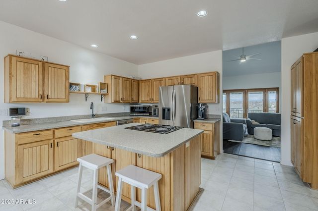 17862 E HUMMINGBIRD Lane, Mayer, AZ 86333