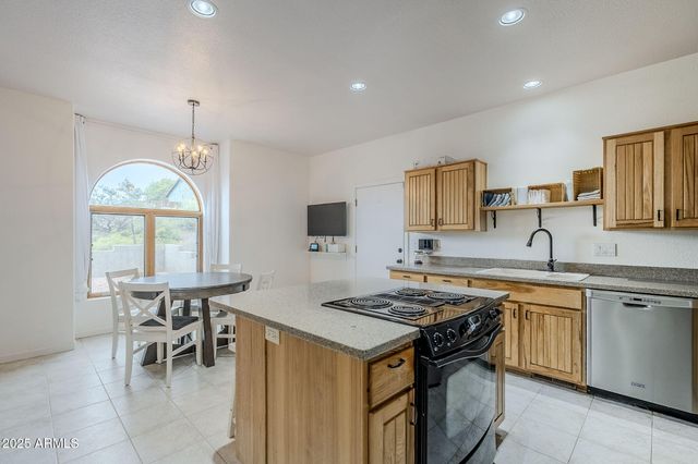 17862 E HUMMINGBIRD Lane, Mayer, AZ 86333