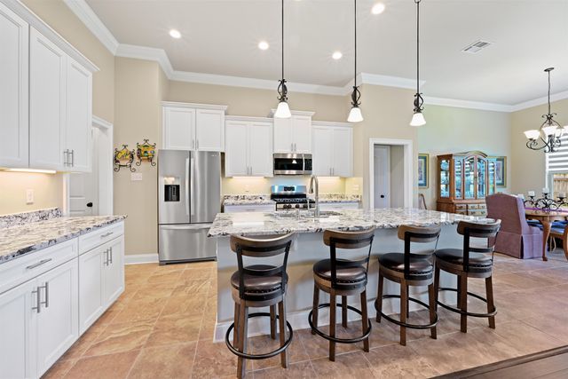 100 Kings Wood Avenue, Thibodaux, LA 70301